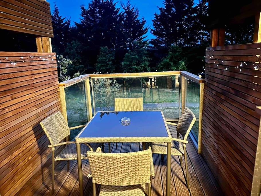 Brownberry Tree Serviced Apartment Cambridge-i reptér Kültér fotó